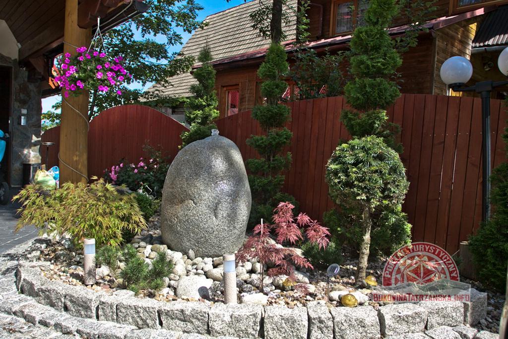 Bukowianski Dworek Bed & Breakfast Буковина Татжанска Екстериор снимка